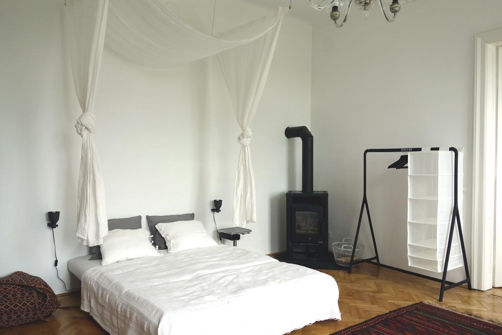 Katharinas Apartment Modling Bagian luar foto