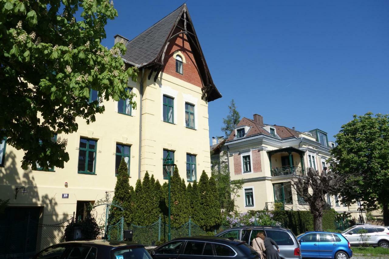 Katharinas Apartment Modling Bagian luar foto